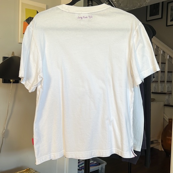 Jung kook/McDonald’s graphic tshirt - Picture 3 of 6